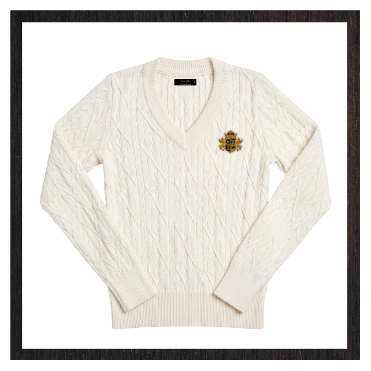 Diamond Cable-Knit V-Neck Jumper